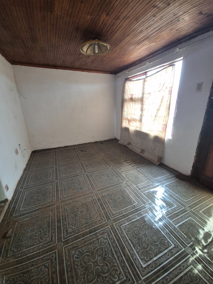 2 Bedroom Property for Sale in Zwide Eastern Cape